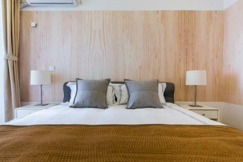 Hotel Qingdao Shinan�wusi Square�
