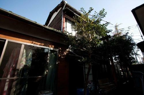 Hostal Komae Art House