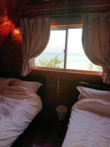 Villa Garden Beach House