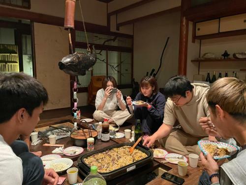 Hostal Guesthouse Omoya
