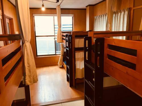 Hostal Ropeway St. Guesthouse