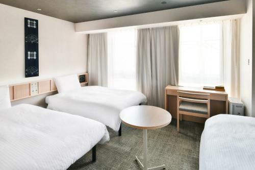 Ref Matsuyama City Station By Vessel Hotels