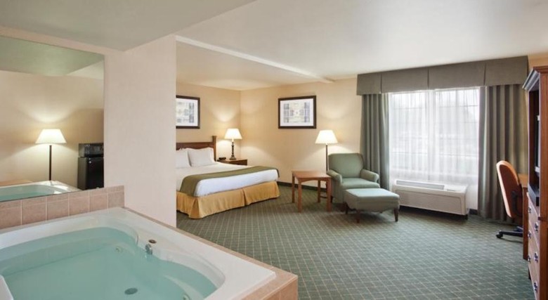 Hotel Holiday Inn Express Hocking Hills-logan
