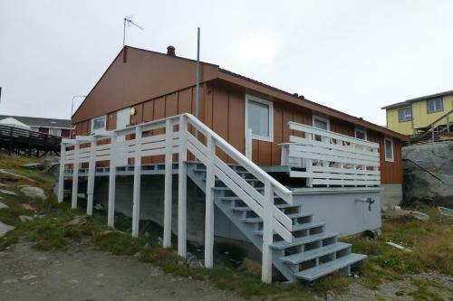 Icecap Hostel