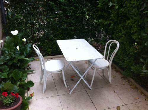 Bed & Breakfast Chambres D'h�tes A Buglose