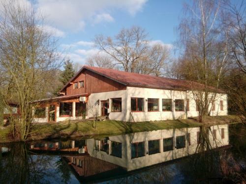 Hotel H�tel Le Chantoiseau