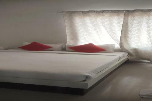 Capital O 71460 Hotel Nvr