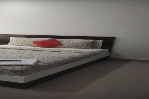 Capital O 71460 Hotel Nvr