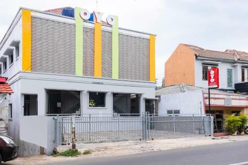 Hotel Oyo 2990 Z Syariah Residence