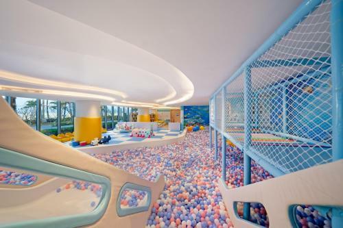 Long Cheer Zanyee Hotel