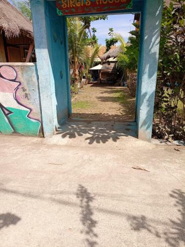 Hostal Ajik's Guest House