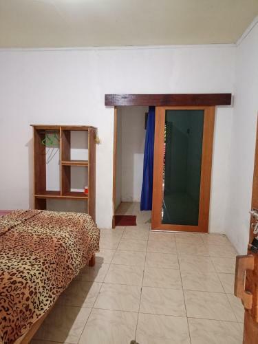 Hostal Ajik's Guest House