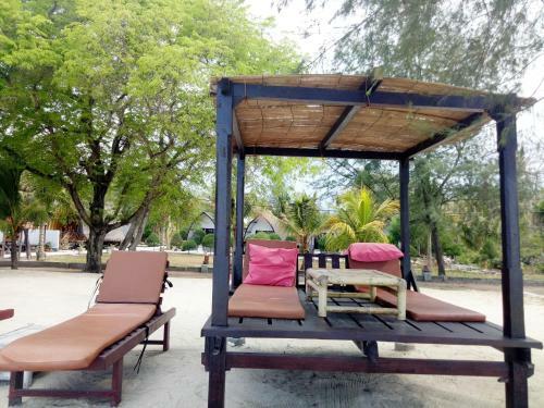 Hostal Nusa Indah Bungalows