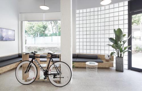 Weflow Hostel (shanghai Hongkou)