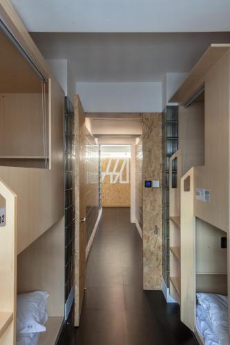 Weflow Hostel (shanghai Hongkou)