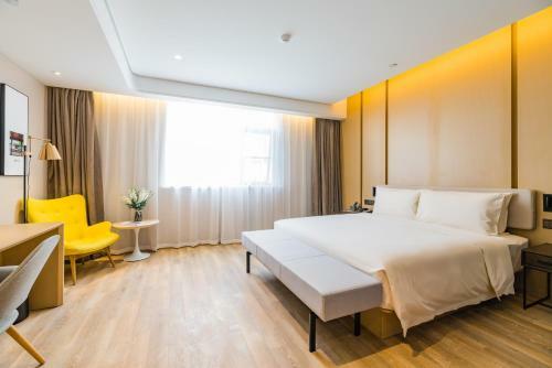 Atour S Hotel Shanghai Oriental Pearl Tower