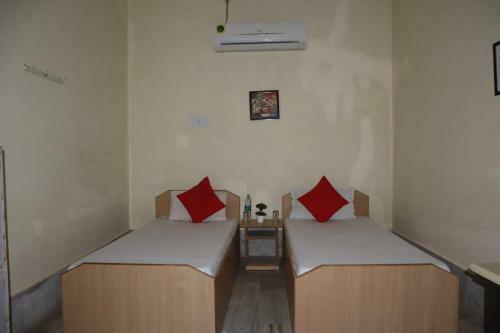 Hotel Mandawa Inn
