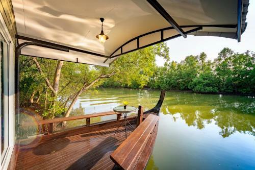 Hotel Ratathara Resort