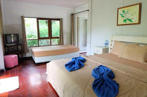Koh Kood Neverland Beach Resort