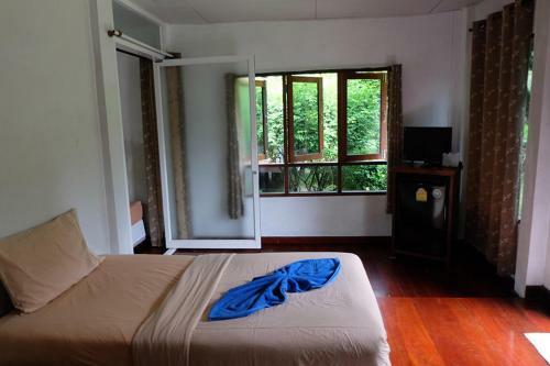 Koh Kood Neverland Beach Resort