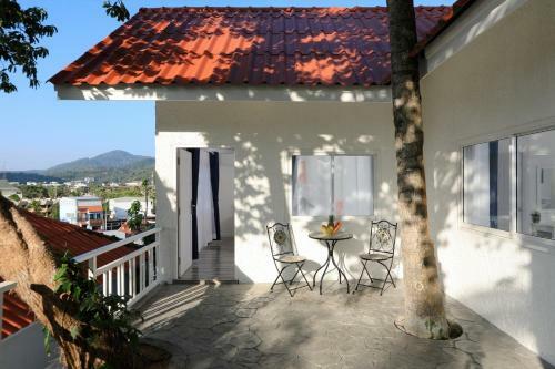Hotel Kata White Villas