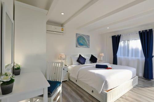 Hotel Kata White Villas