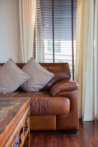 Kata Gardens Beach Apartment