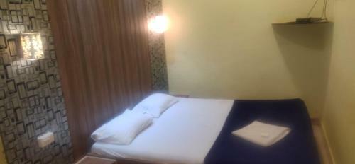 Hotel G.m Food- Park View Resort Matheran