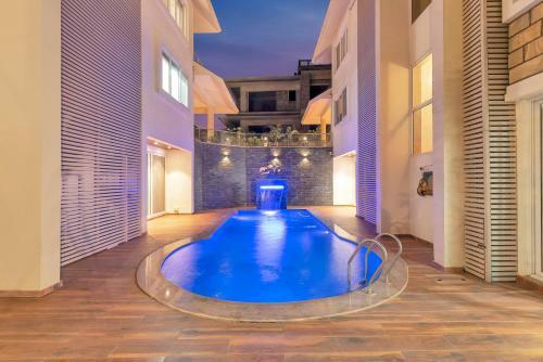 Villa Saffronstays Juniper
