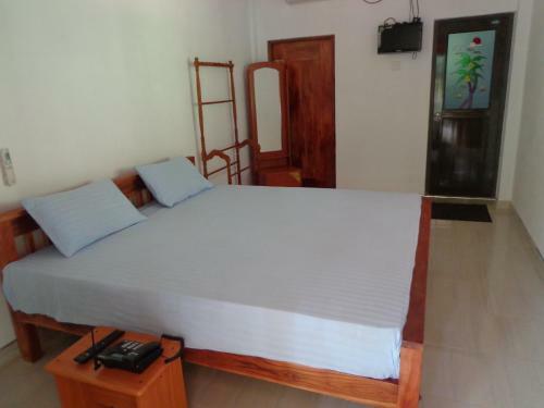 Hostal The Senaro Holiday Inn