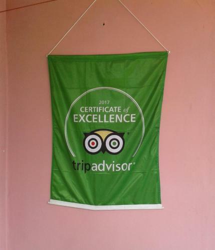 Hostal Luxman Guest House