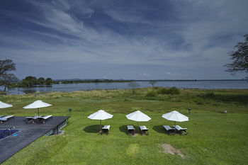 The Lake Hotel