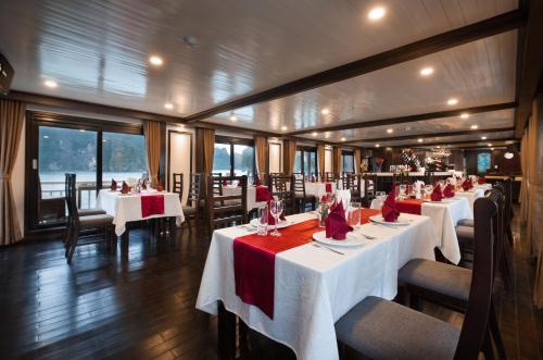 Aclass Opera Cruise