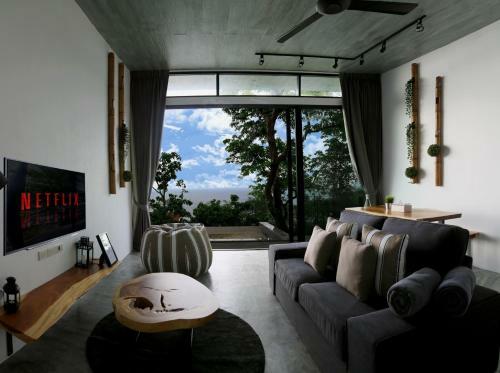 Pahili Pool Villas - Sha Plus