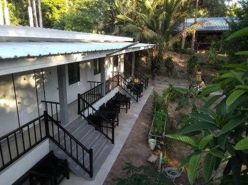 Hostal Be Fresh House