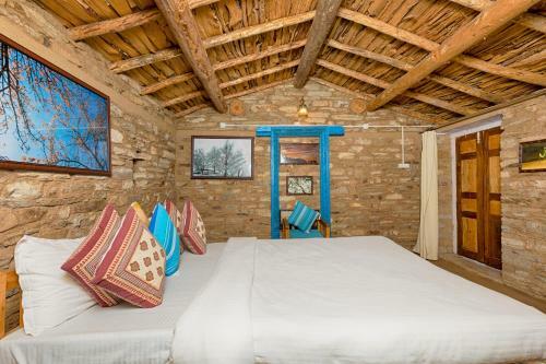 Villa Saffronstays El Sueno