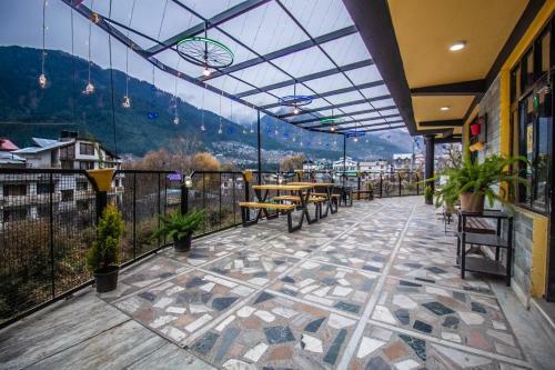 Hotel Gautam Cottage By Snowplanners Holidays