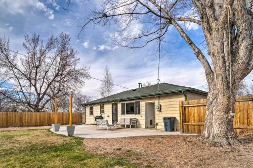 Modern Littleton Home With Yard Pets Welcome!