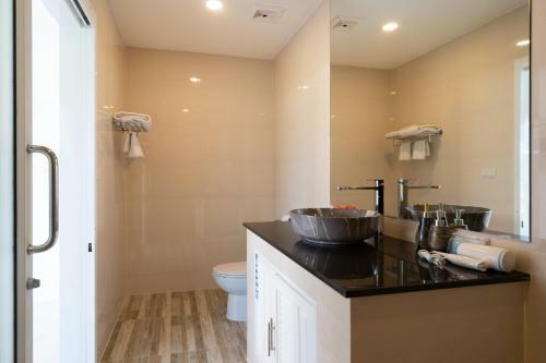 Luxury Villa 8 Bedroom In Patong Beach Villa Infinity