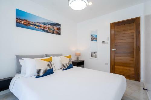 Luxury Villa 8 Bedroom In Patong Beach Villa Infinity