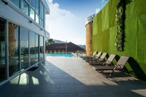 Luxury Villa 8 Bedroom In Patong Beach Villa Infinity
