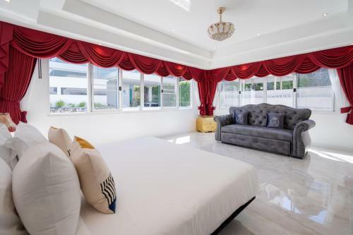 Luxury Villa 8 Bedroom In Patong Beach Villa Infinity