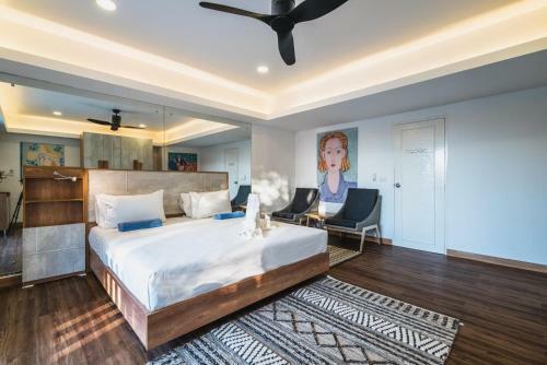 Patong Hill Sea View Villa 4 Bedroom Private Pool