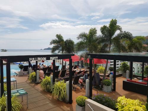 Hostal 3306 Patong Beachfront Apartment Cozy Condoresort