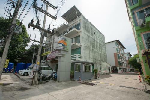 619 2 Bedrooms 2 Bathrooms 1 Km Walk To Beach