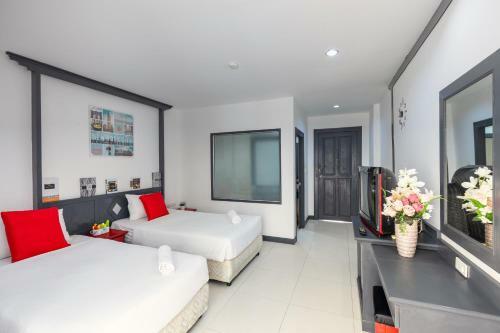 Hotel Baya Phuket