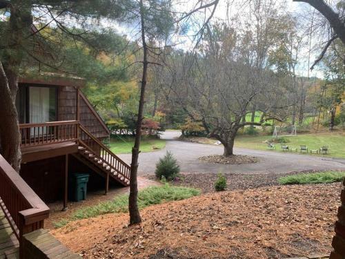 Mt. Carmel Getaway On Sleeping Giant W/ Swim Spa