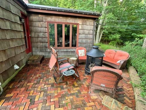 Mt. Carmel Getaway On Sleeping Giant W/ Swim Spa