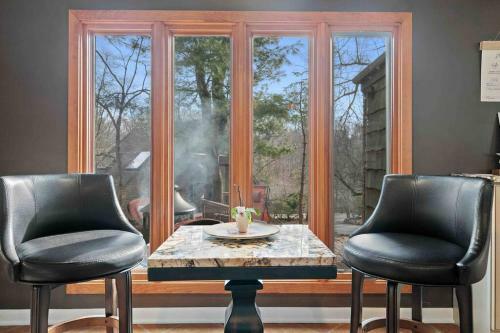 Mt. Carmel Getaway On Sleeping Giant W/ Swim Spa