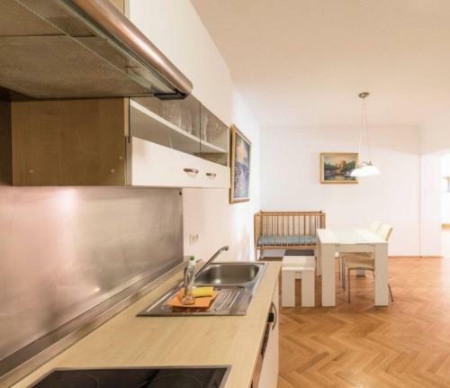Apartamento Ferienwohnung St. P�lten Rathausplatz